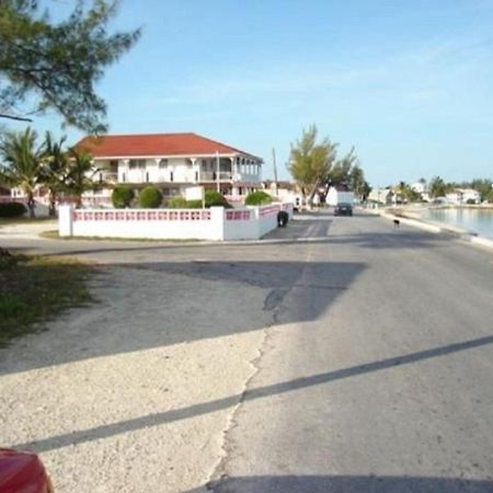 Buttonwood Reserve By Eleuthera Vacation Rentals Governor S Harbour Extérieur photo