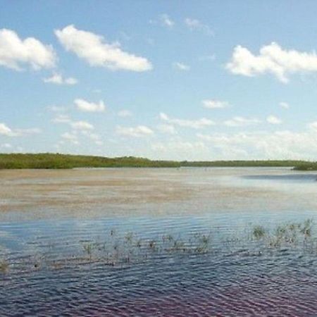 Buttonwood Reserve By Eleuthera Vacation Rentals Governor S Harbour Extérieur photo